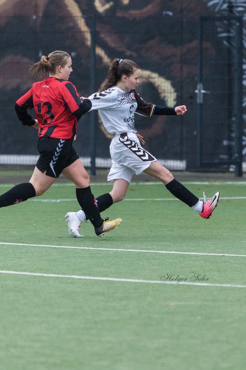 Bild 211 - B-Juniorinnen FC St.Pauli . Braedstrup IF : Ergebnis: 4:1